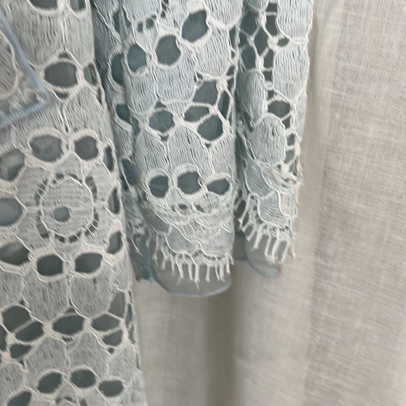 Dolce and Gabbana long lace jacket - Picture 4 of 9